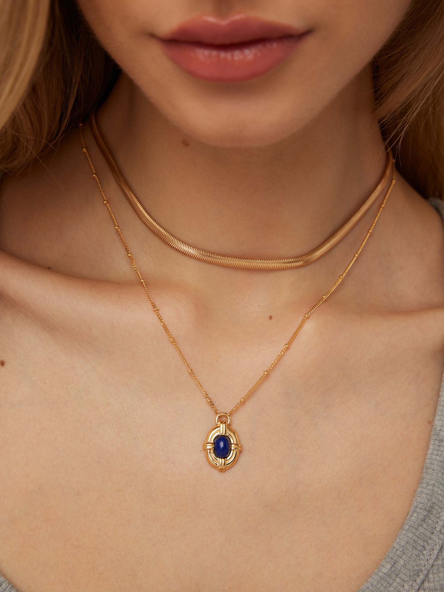 Starry Eye Lapis Lazuli Pendant Necklace