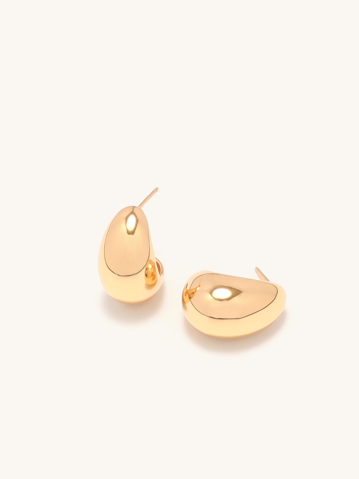 Plump Droplet Earrings