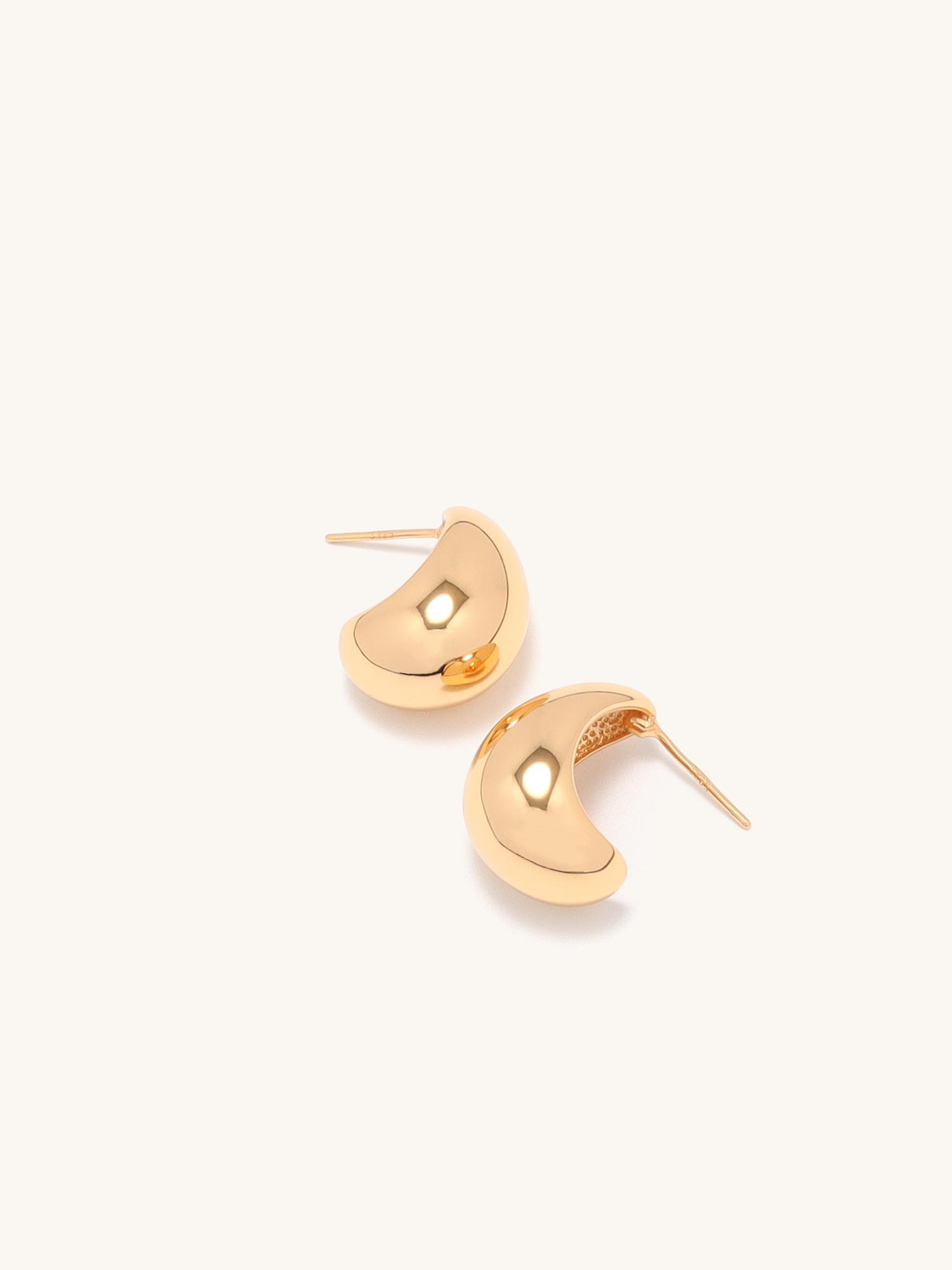 Plump Droplet Earrings