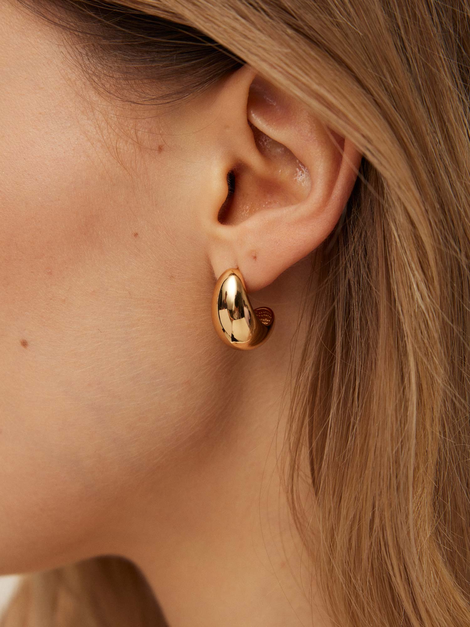 Plump Droplet Earrings