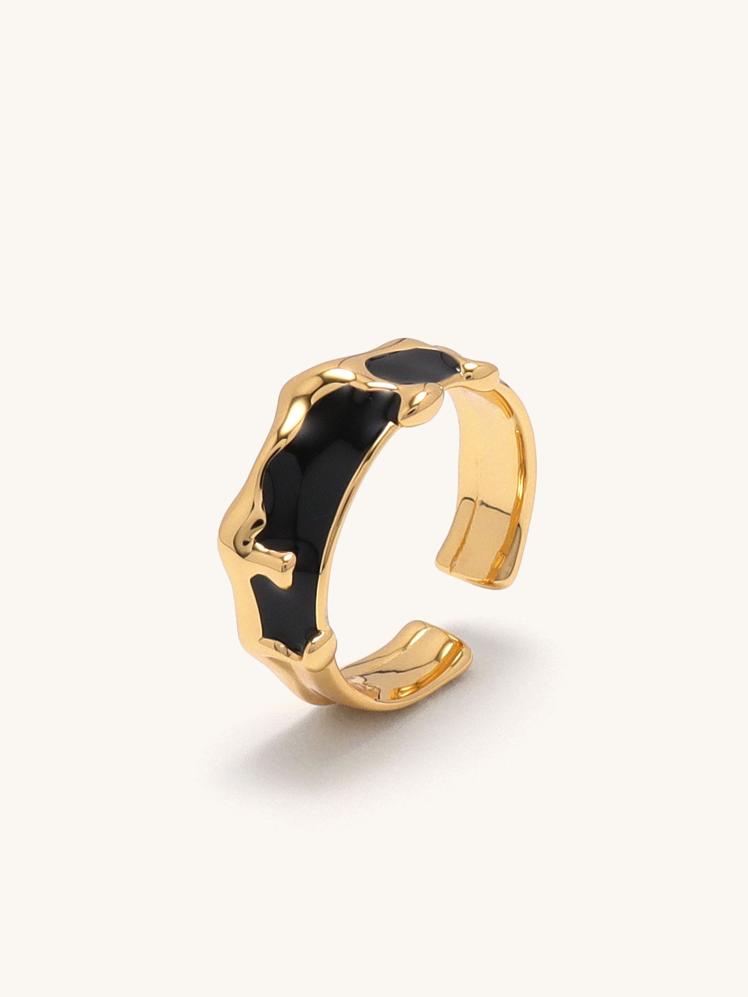 Anillo de esmalte de gota negra